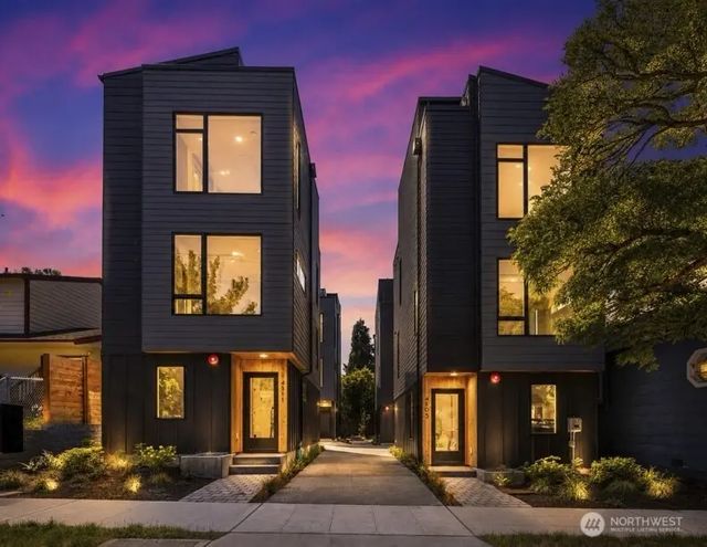 4105 25th Avenue Sw, Seattle