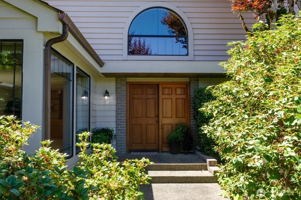 106 Chinook Lane, Steilacoom