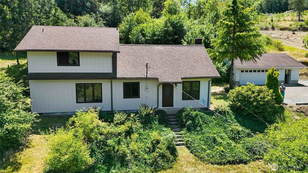 1790 Little Hanaford Road, Centralia
