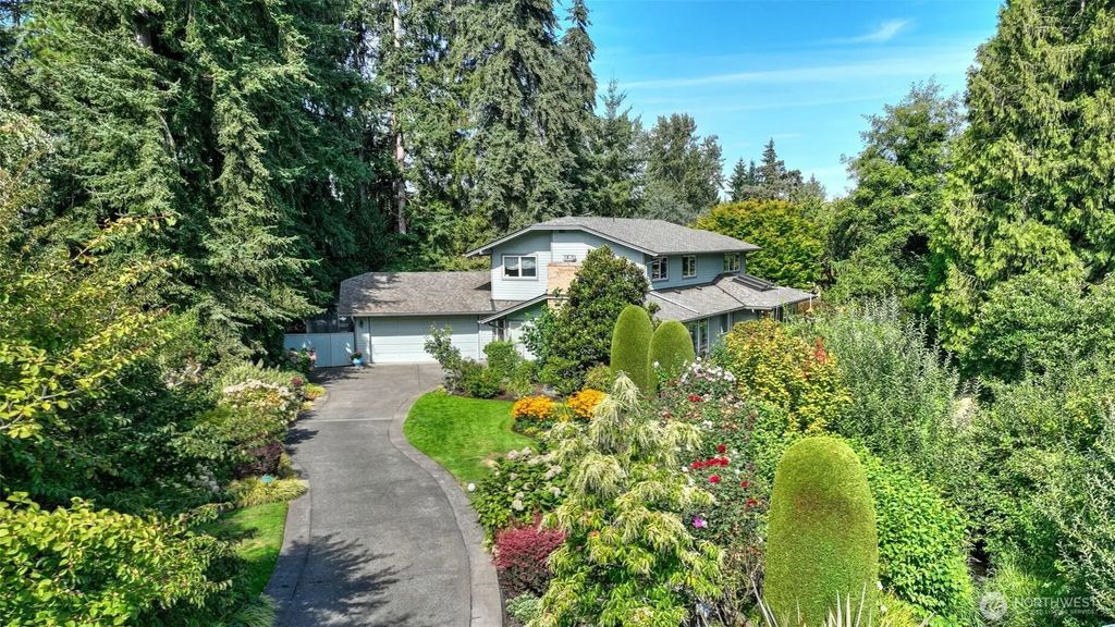 11 Cascade Key, Bellevue