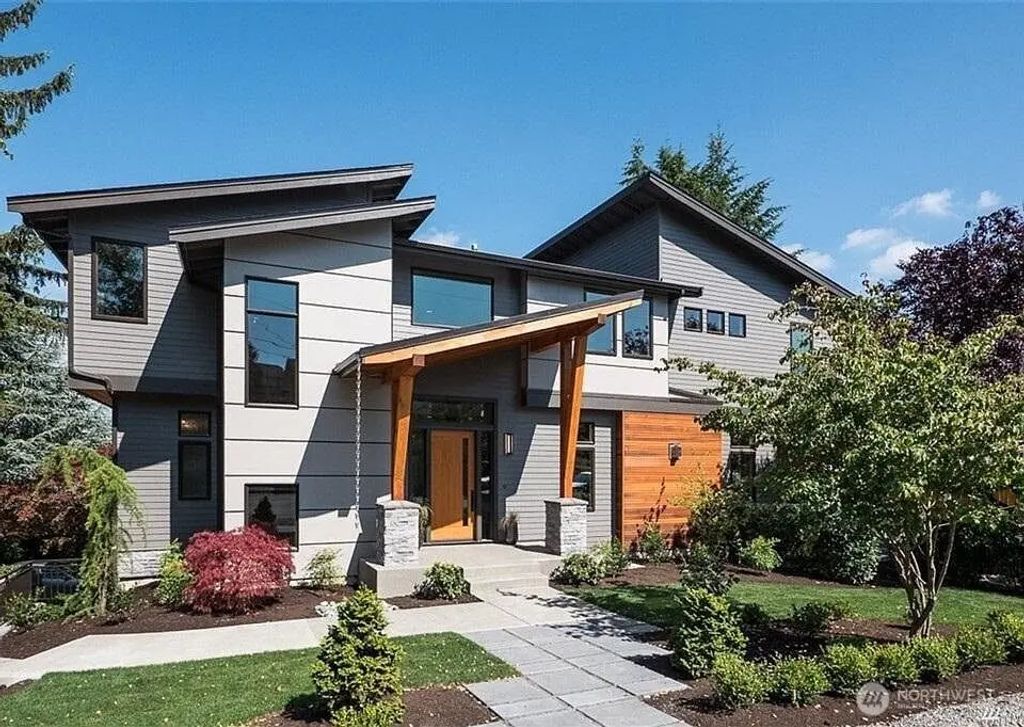 10207 Ne 21st Place, Bellevue