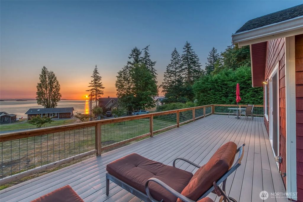 78 Lodge Lane, Orcas Island