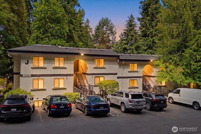 12742 Ne 116th Lane J23, Kirkland