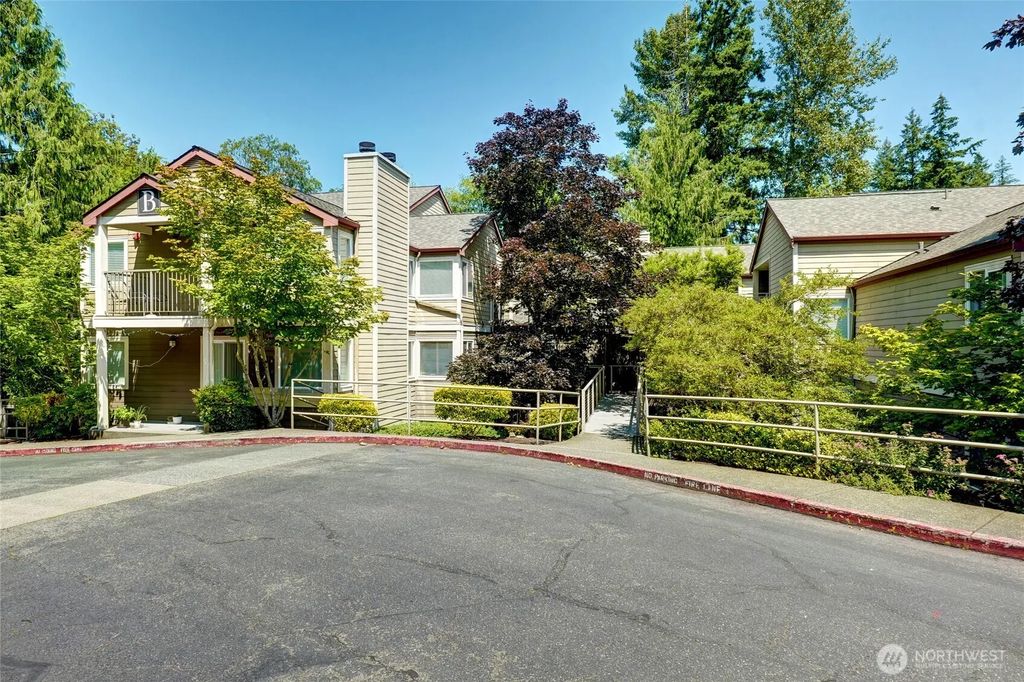 700 Front Street S B206, Issaquah