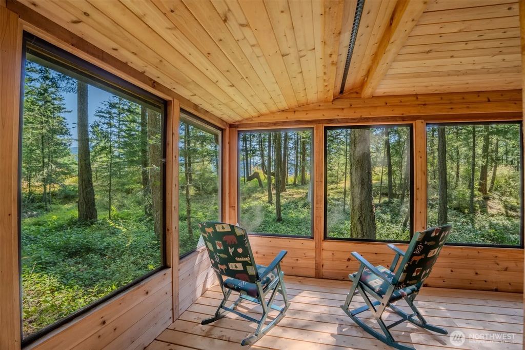 37 Silvermoon Lane, Orcas Island