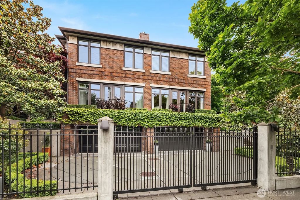 725 Harvard Avenue E, Seattle