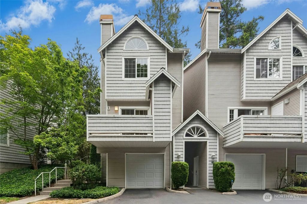 601 12th Avenue Nw E1, Issaquah