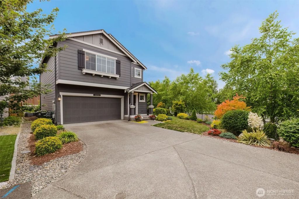 18202 107th Avenue E, Puyallup