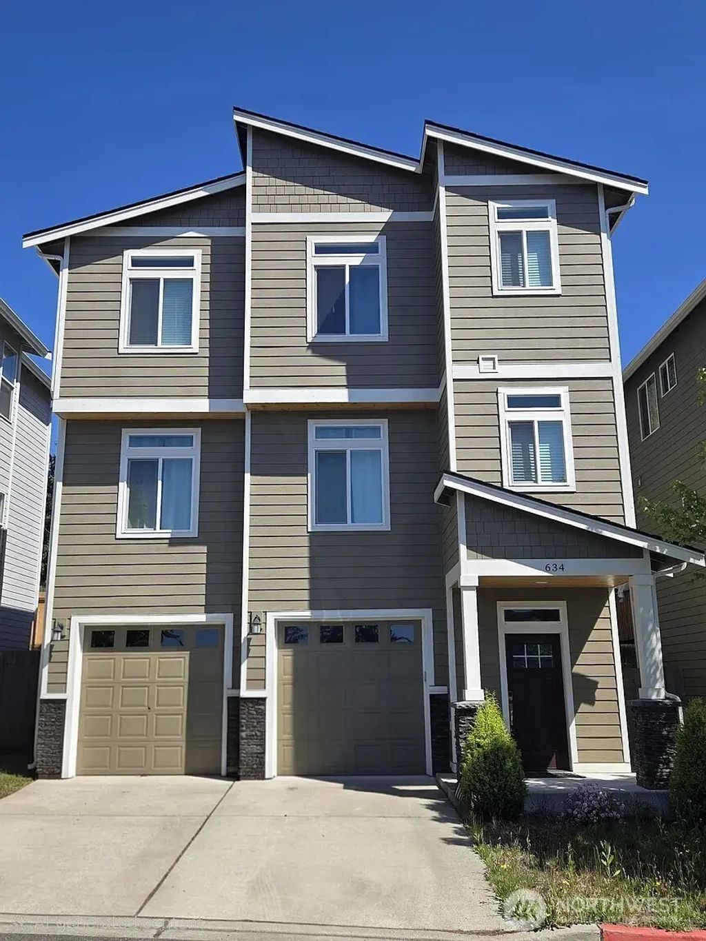 634 Nw Gardenia Way, Bremerton