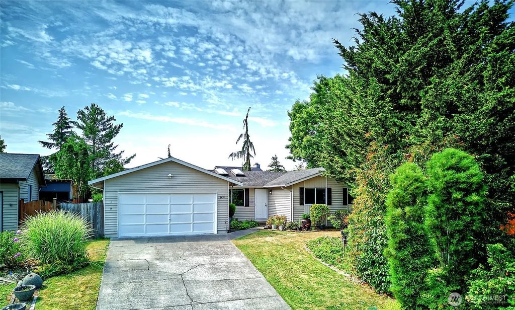 6410 65th Place Ne, Marysville