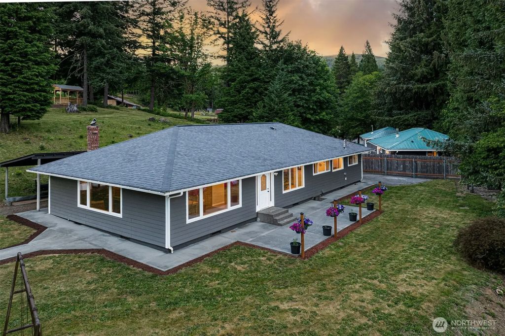 407 N Dubois Road, Ariel