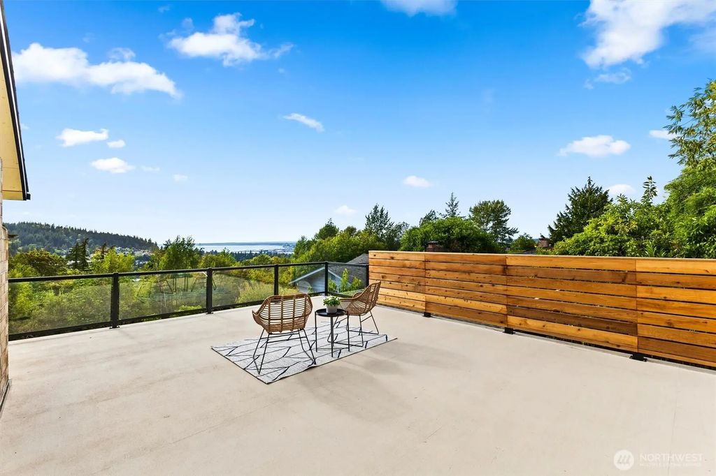 904 Puget Street, Bellingham