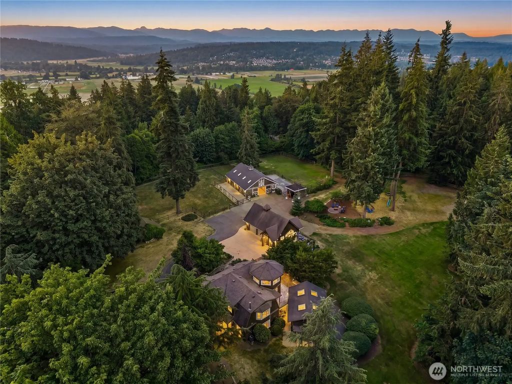 17702 244th Avenue Ne, Woodinville