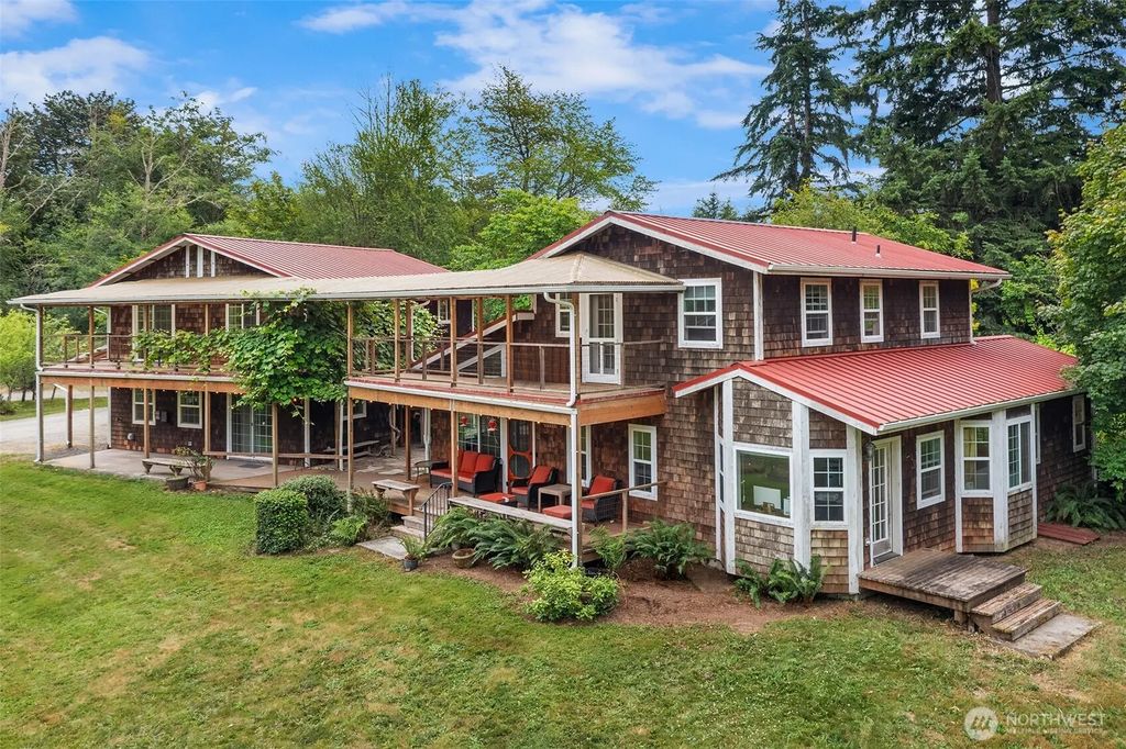 10133 Sw 204th Street, Vashon