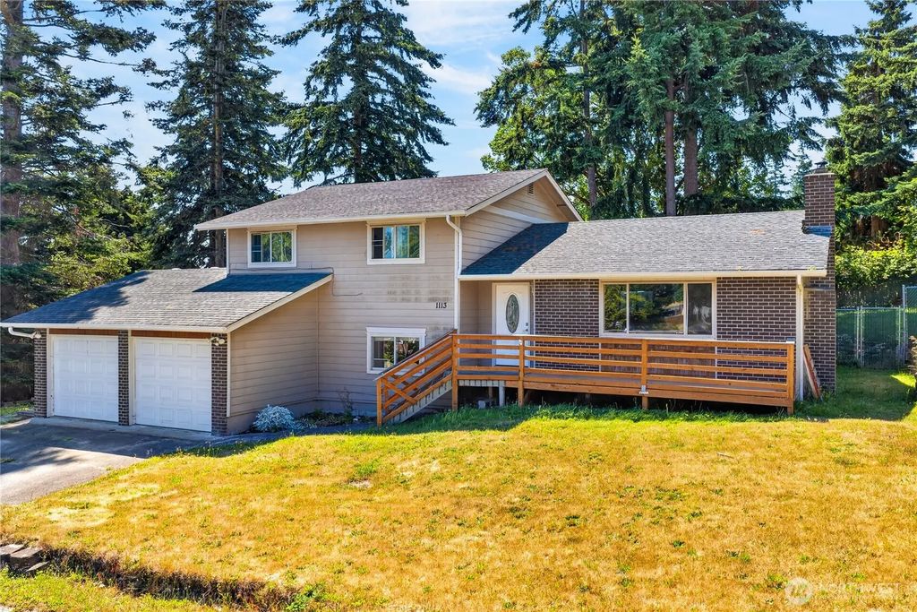 1113 Sw 2nd Avenue, Oak Harbor