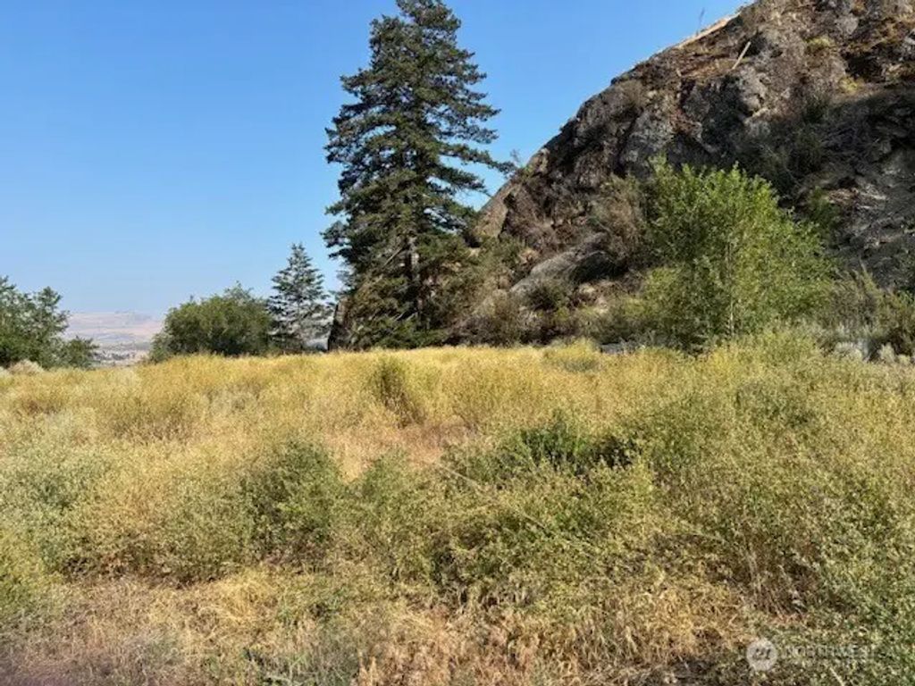 1 Shirley Road N 4, Oroville