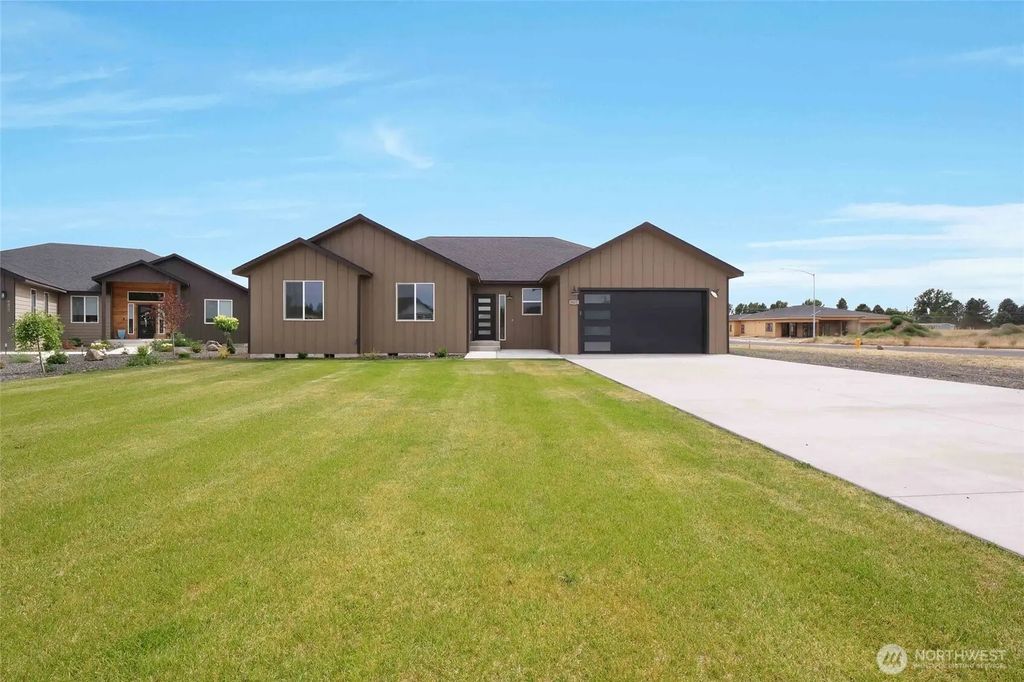 6425 Road 2.15 Ne, Moses Lake