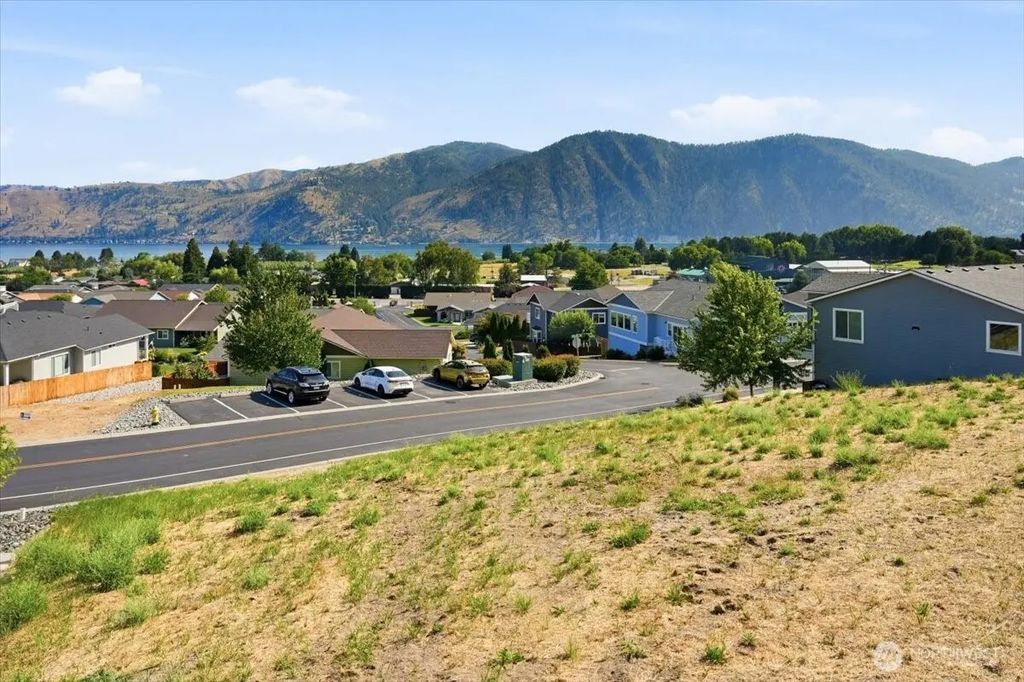 515 Village Drive, Manson