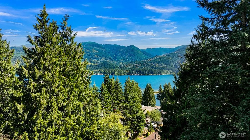 44 Windward, Bellingham