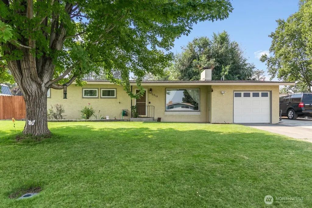 6919 W Victoria Avenue, Kennewick