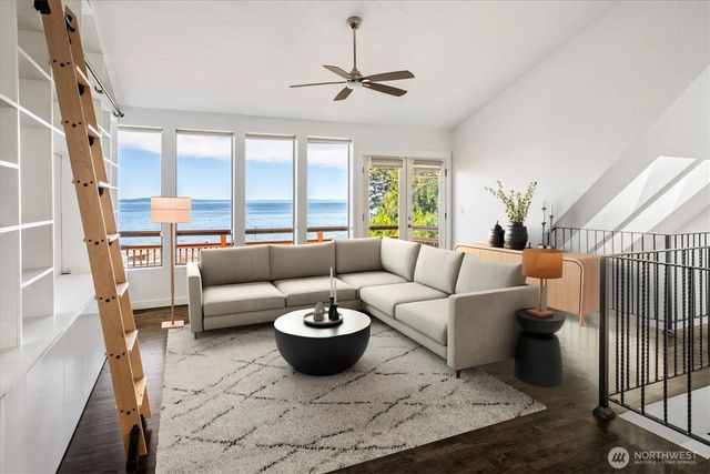2364 Hobart Avenue Sw, Seattle