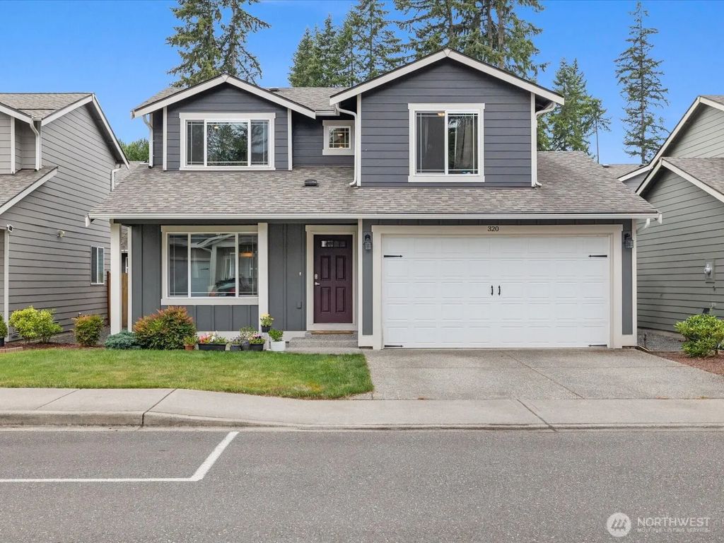 320 Penny Avenue, Granite Falls