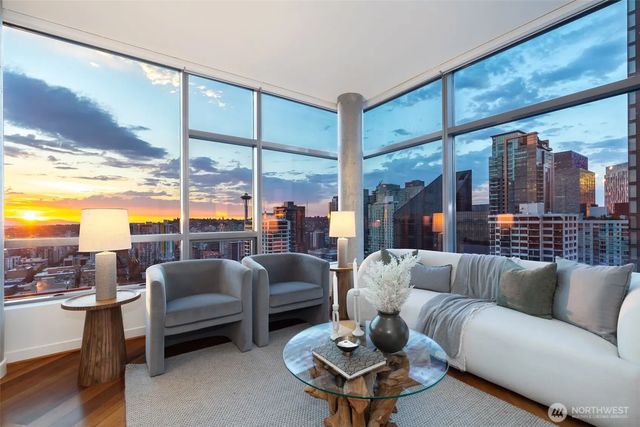 2033 2nd Avenue 2104, Seattle