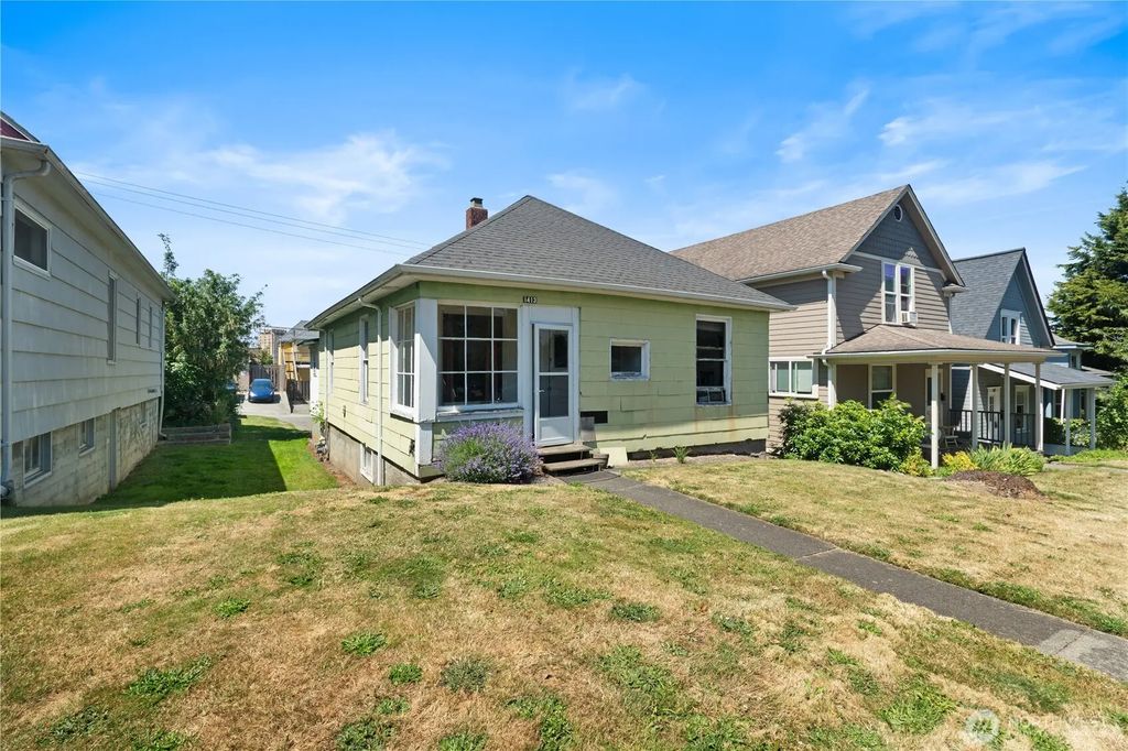 1413 N Garden, Bellingham