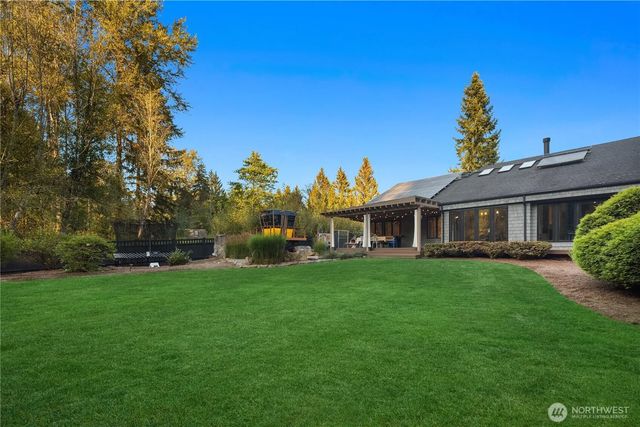 19020 Ne 132nd Street, Woodinville