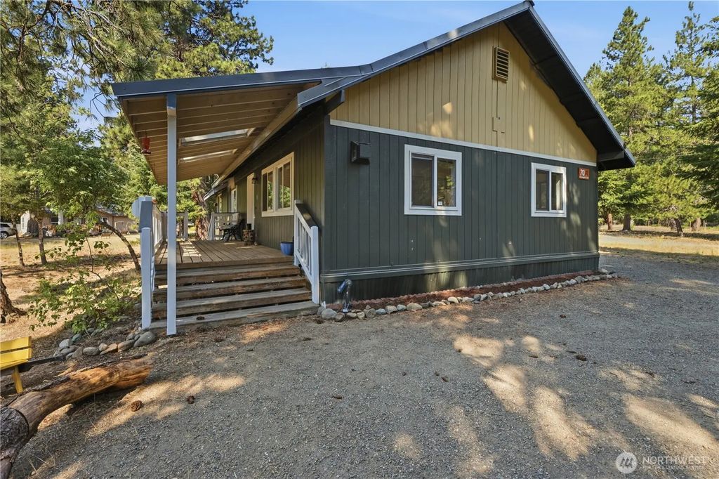 70 Hummingbird Lane, Cle Elum