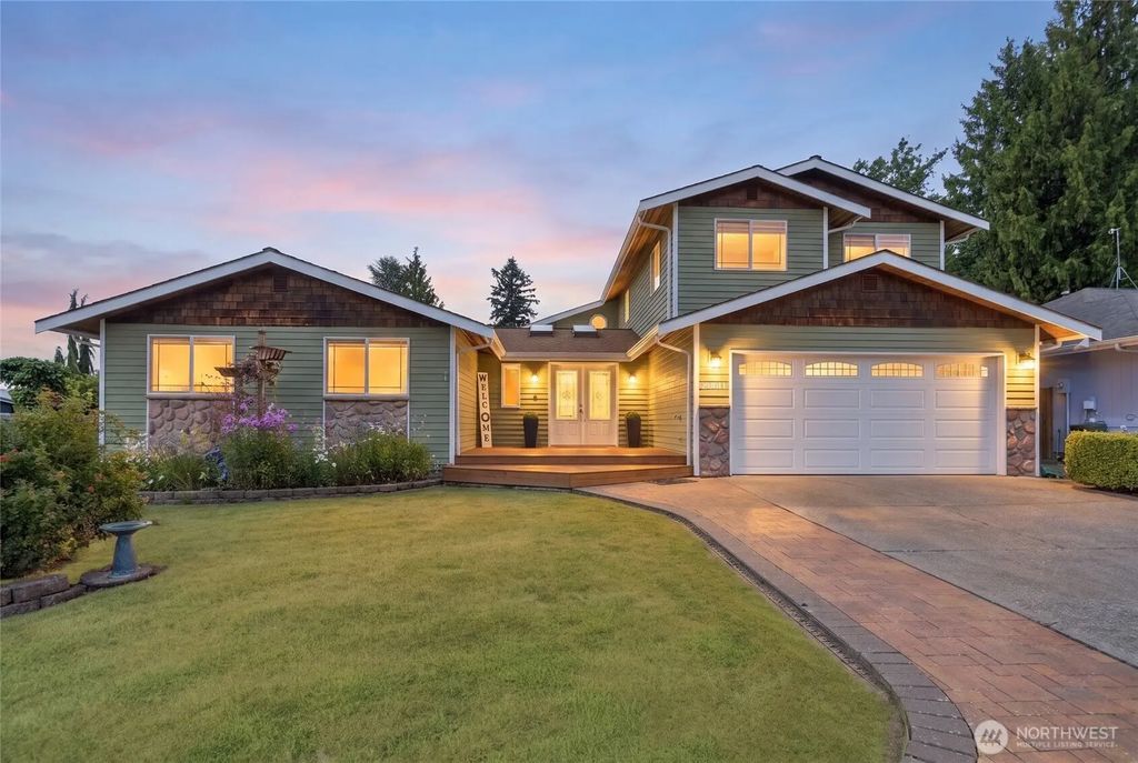 20611 6th Place W, Lynnwood