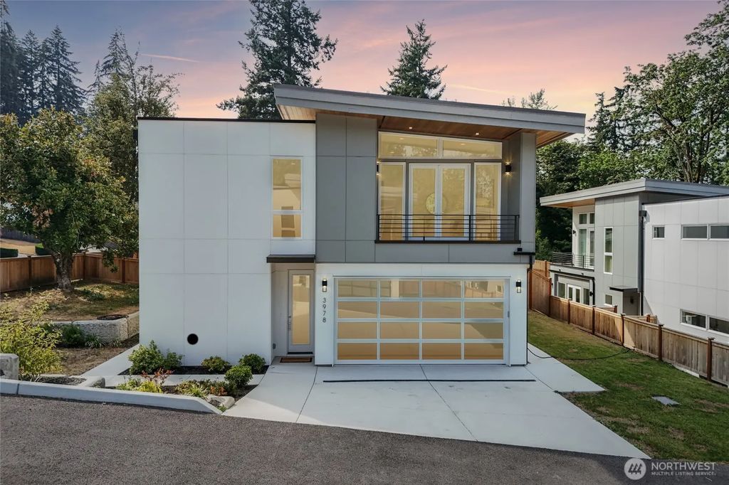 3978 162nd Place Se, Bellevue
