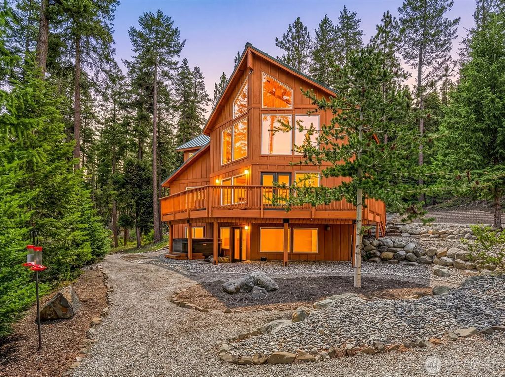 6725 Forest Ridge Drive, Wenatchee