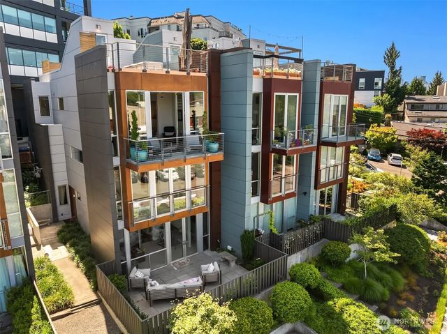 2804 Fairview Avenue E, Seattle