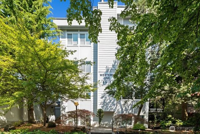 5912 California Avenue Sw 201, Seattle