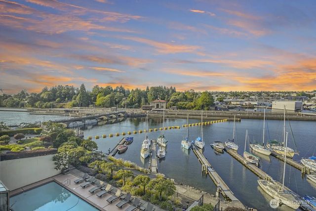 3100 W Commodore Way 305, Seattle