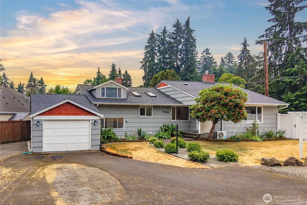 153 Sw 208th Street, Normandy Park