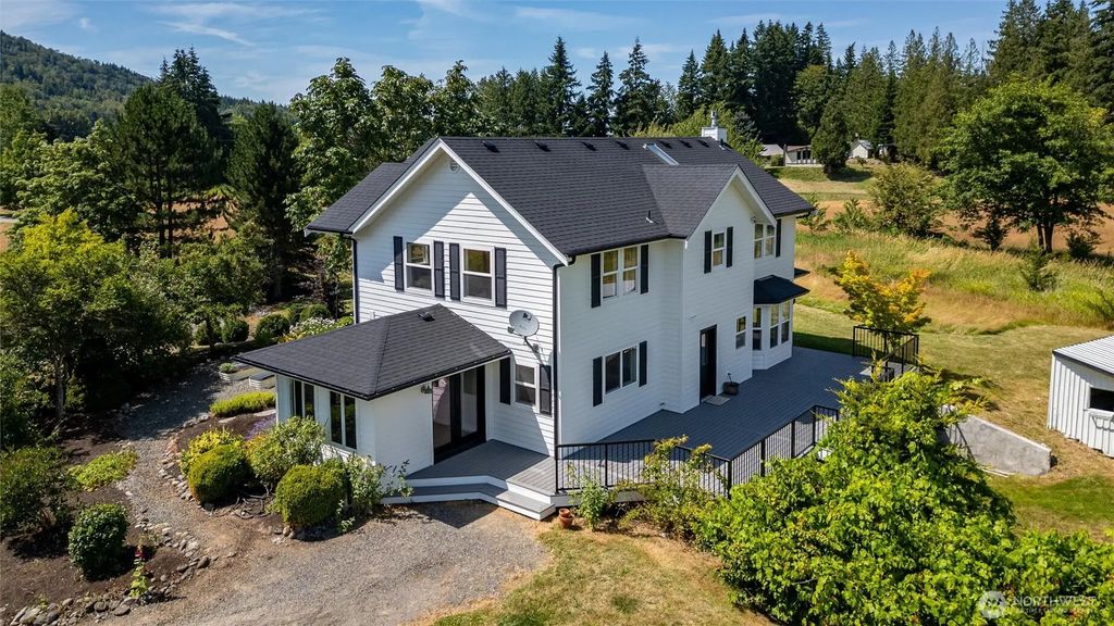 4134 Squalicum Lake Road, Bellingham