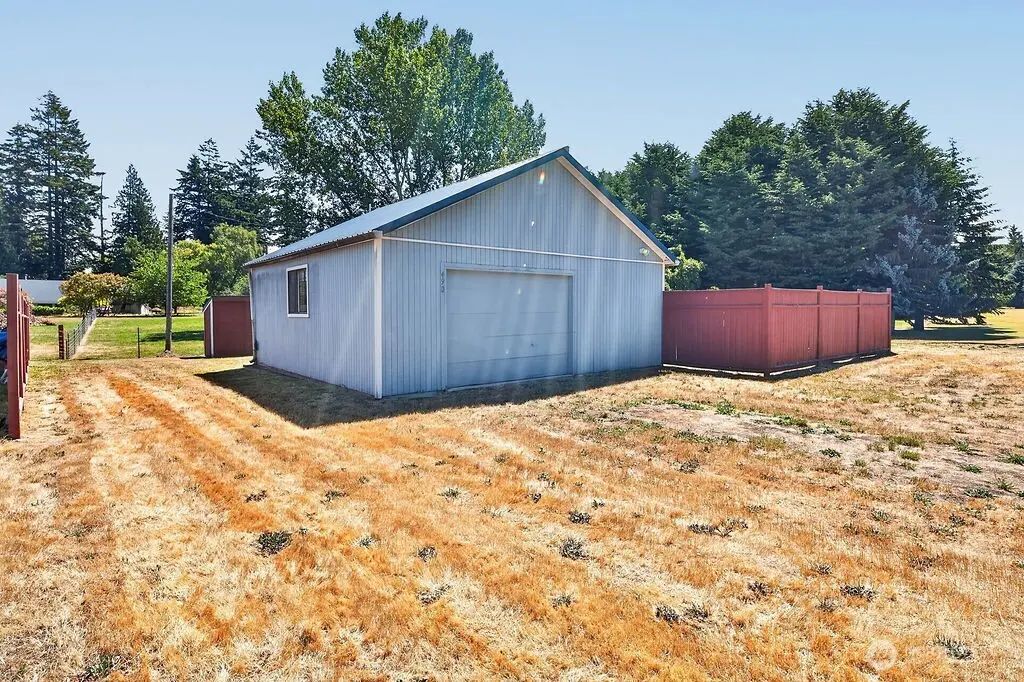 490 Fasola Road, Sequim