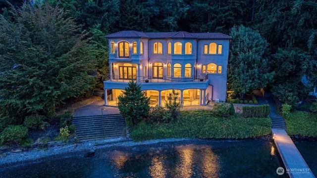 1465 Evergreen Point Road, Medina