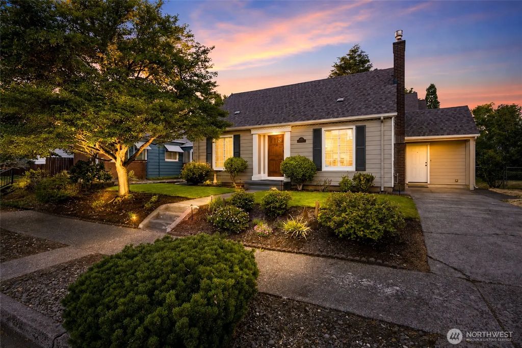 108 E 35th Street, Vancouver
