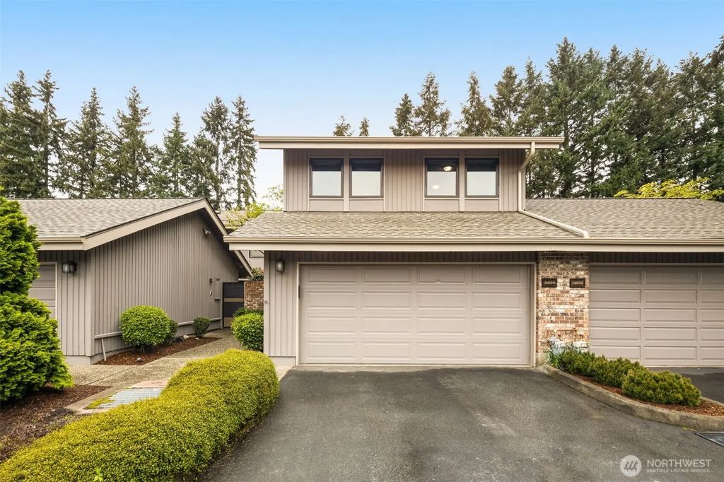 14226 Ne 2nd Place 65, Bellevue