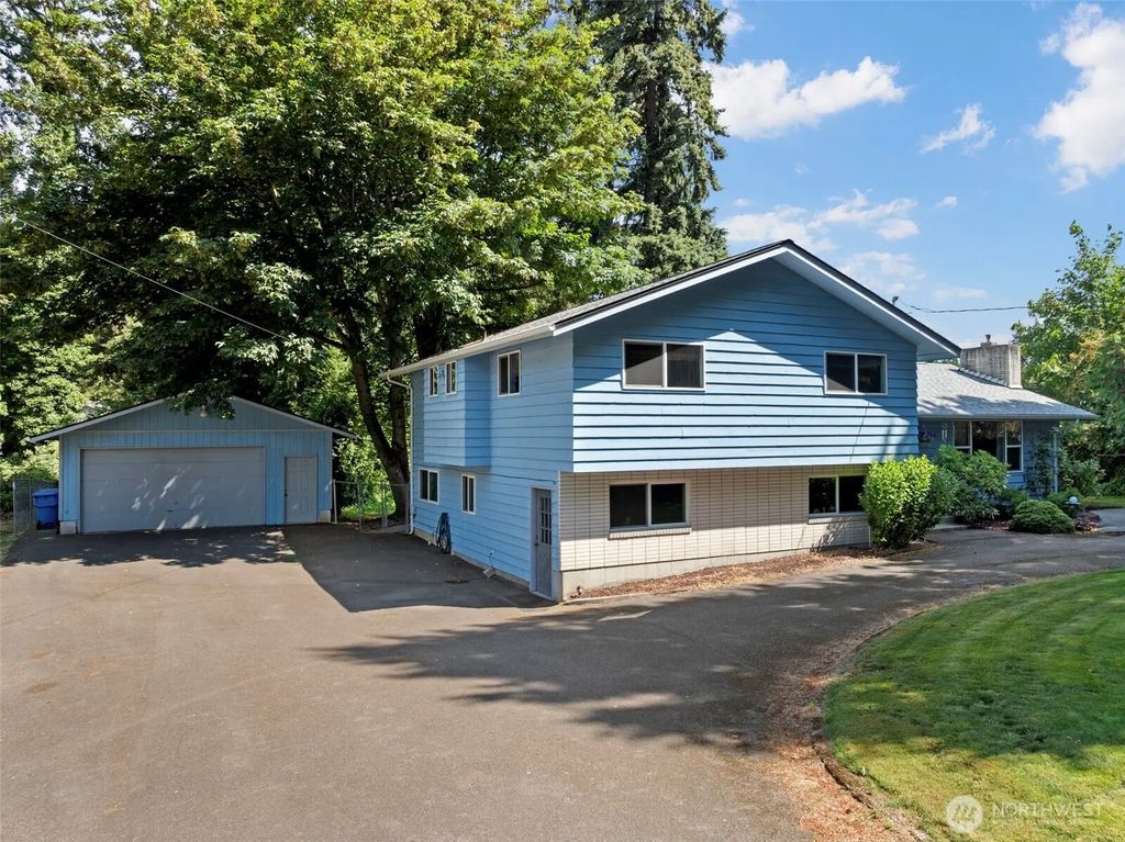 9111 116th Street E, Puyallup