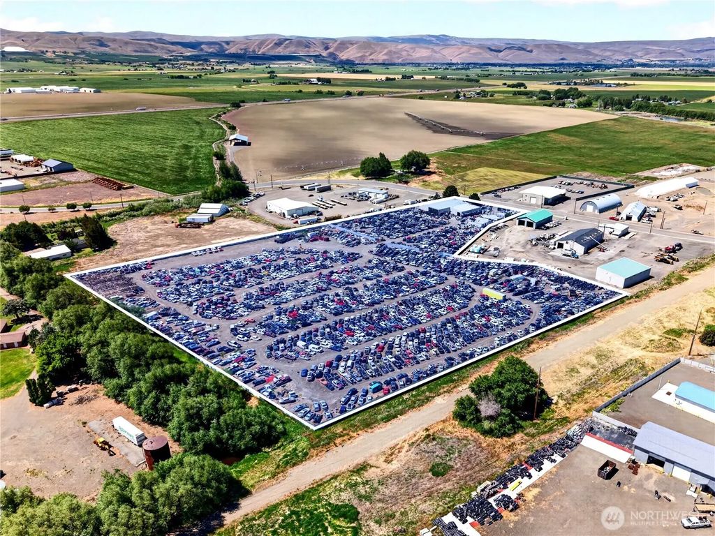 300 S Main Street, Kittitas