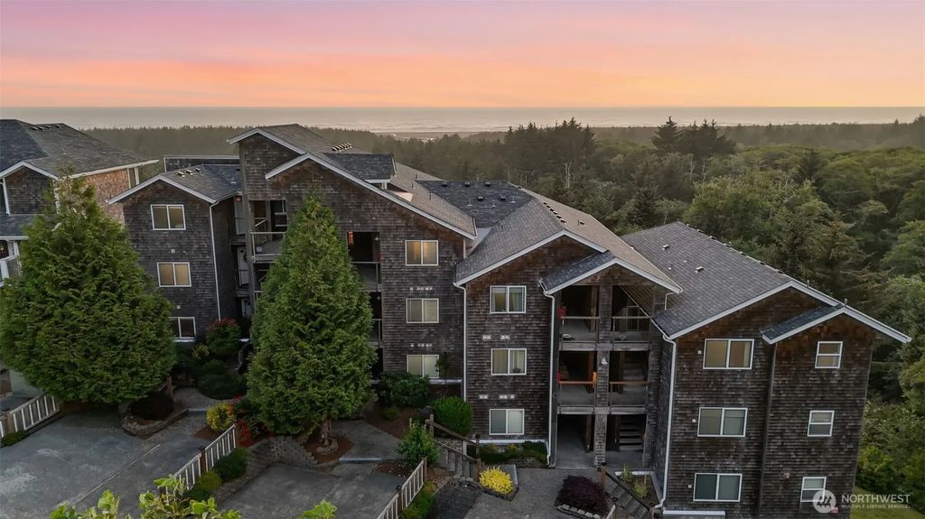 2815 Willows Road 338, Seaview