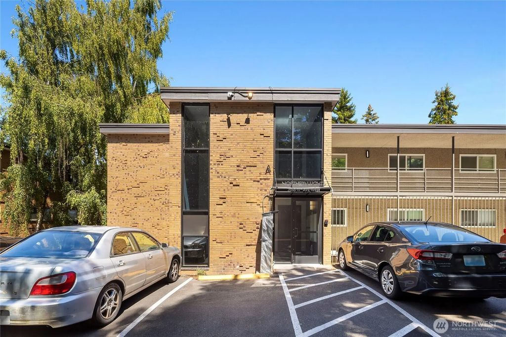 3816 11th Avenue W 224, Seattle