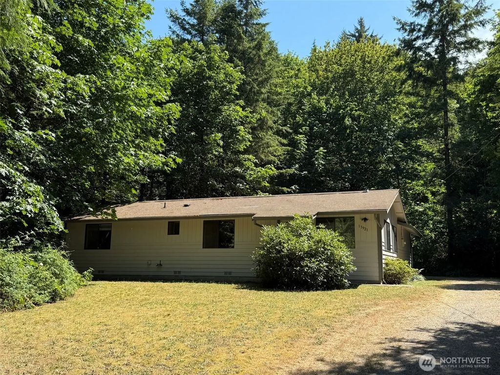 13921 217th Avenue Se, Issaquah