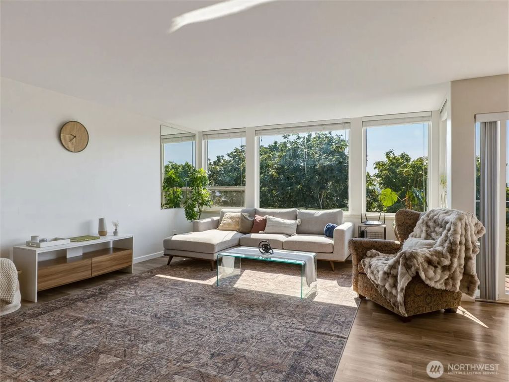 1111 S Atlantic Street 408, Seattle