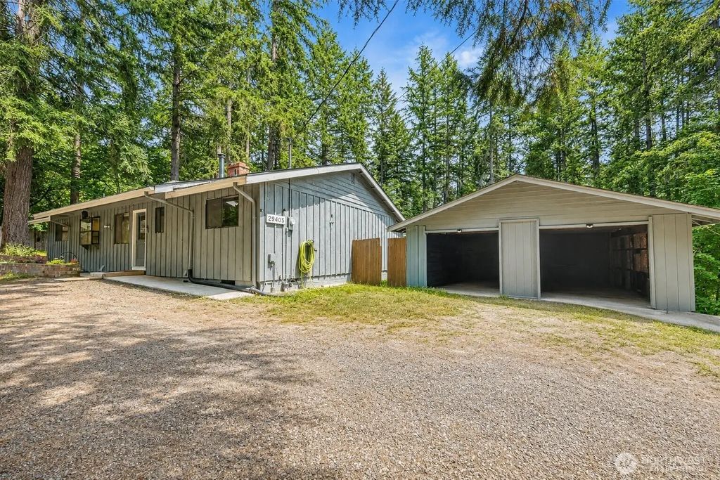 29405 39th Avenue Ct E, Graham