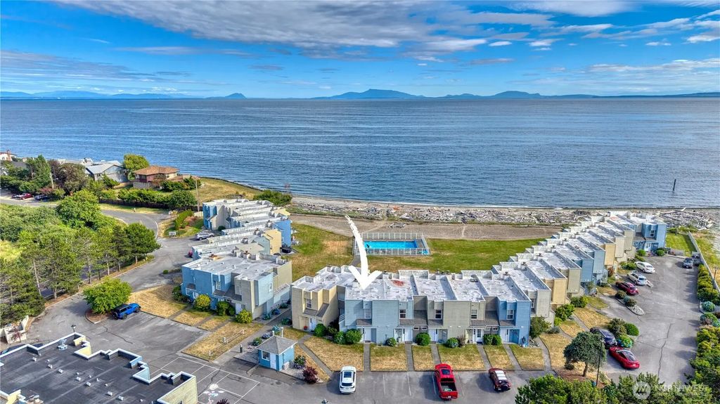 1728 Edwards Drive 15, Point Roberts